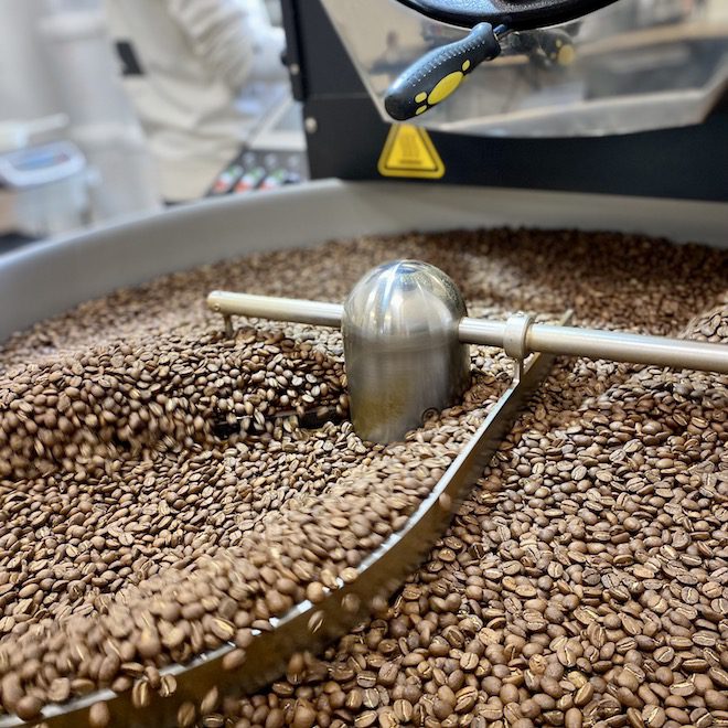 Röstkaffee in Röster-Kühlsieb
